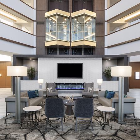 Crowne Plaza Lansing By Ihg Hotel Exterior photo