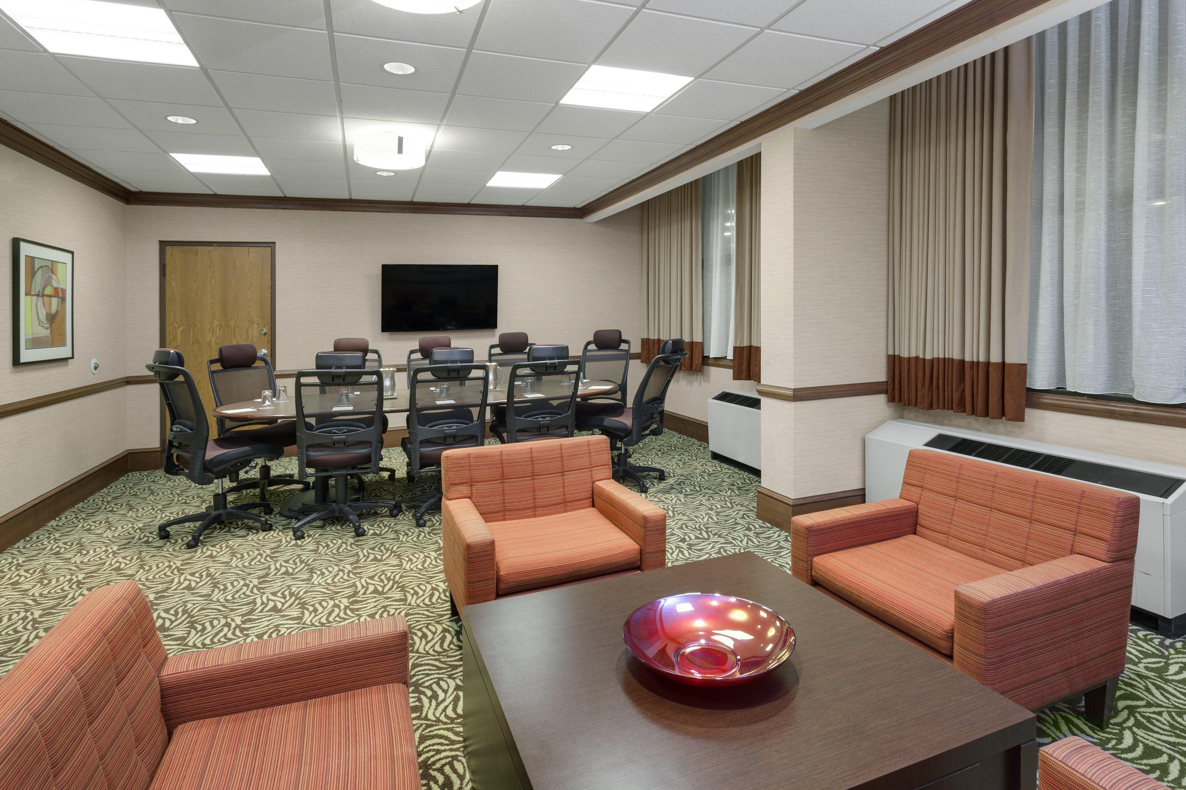 Crowne Plaza Lansing By Ihg Hotel Exterior photo
