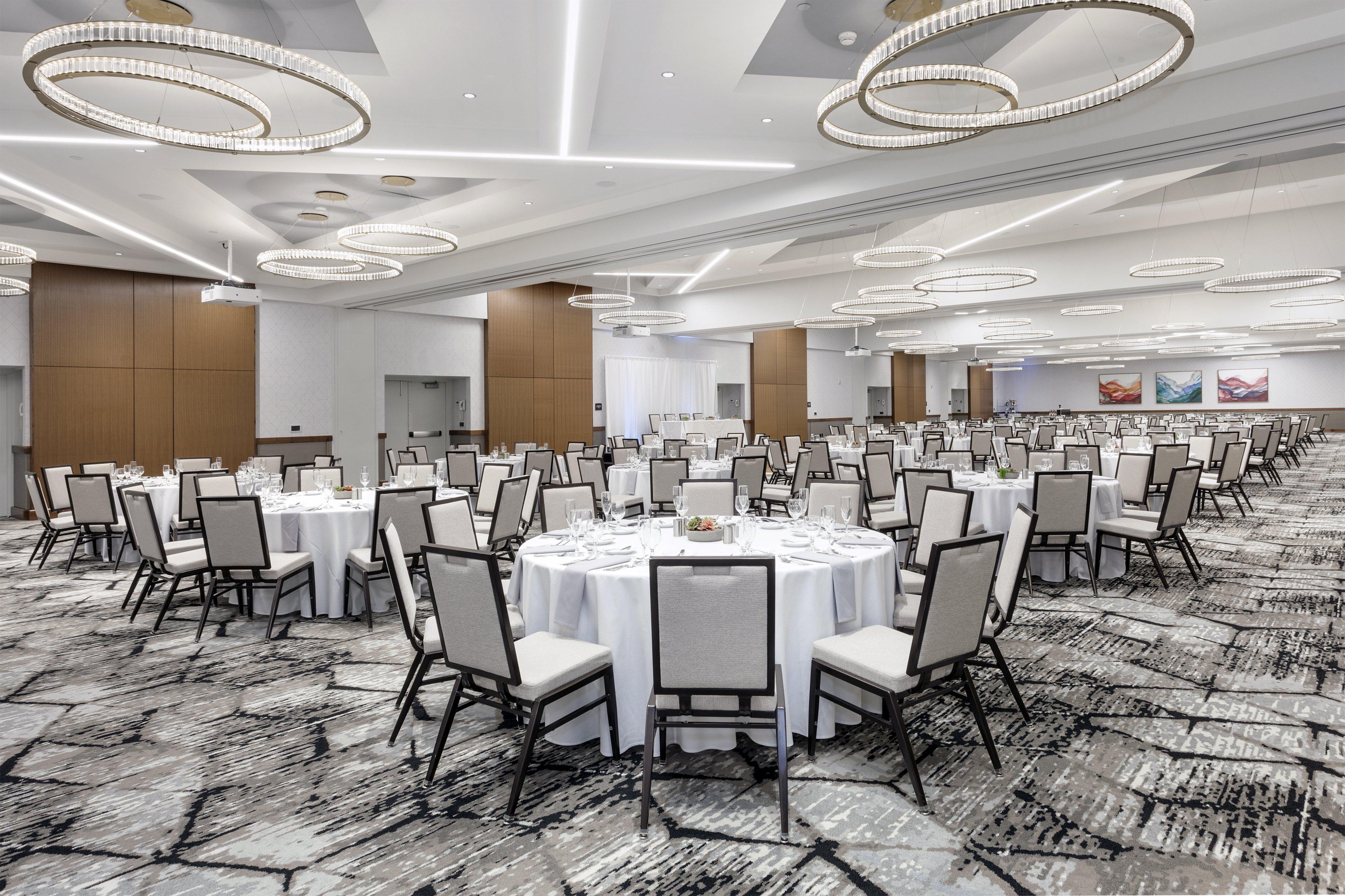 Crowne Plaza Lansing By Ihg Hotel Exterior photo