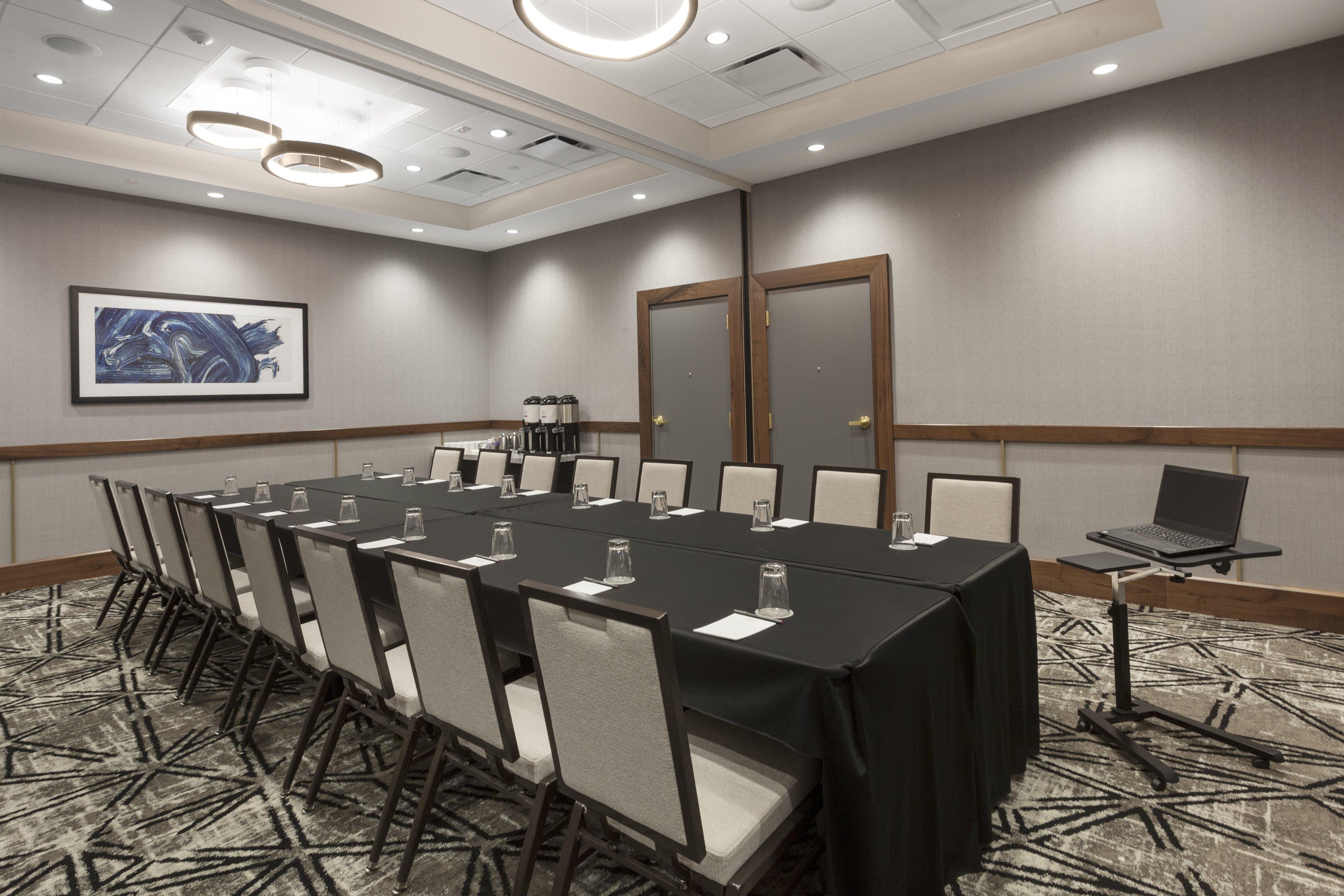Crowne Plaza Lansing By Ihg Hotel Exterior photo